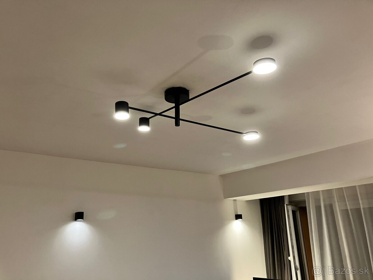 Dizajnová industriálna lampa – nastaviteľná