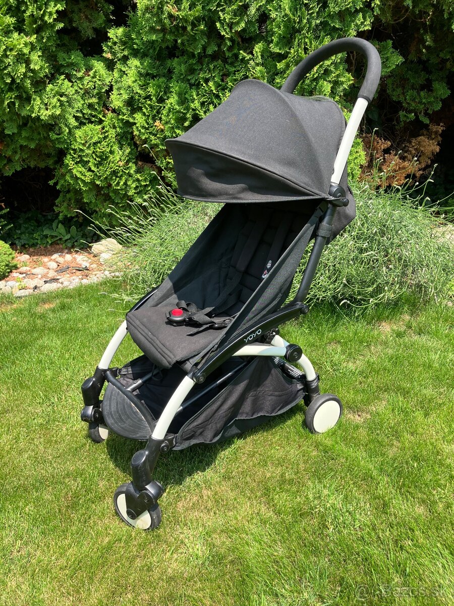 Yoyo babyzen black s príslušenstvom v top stave