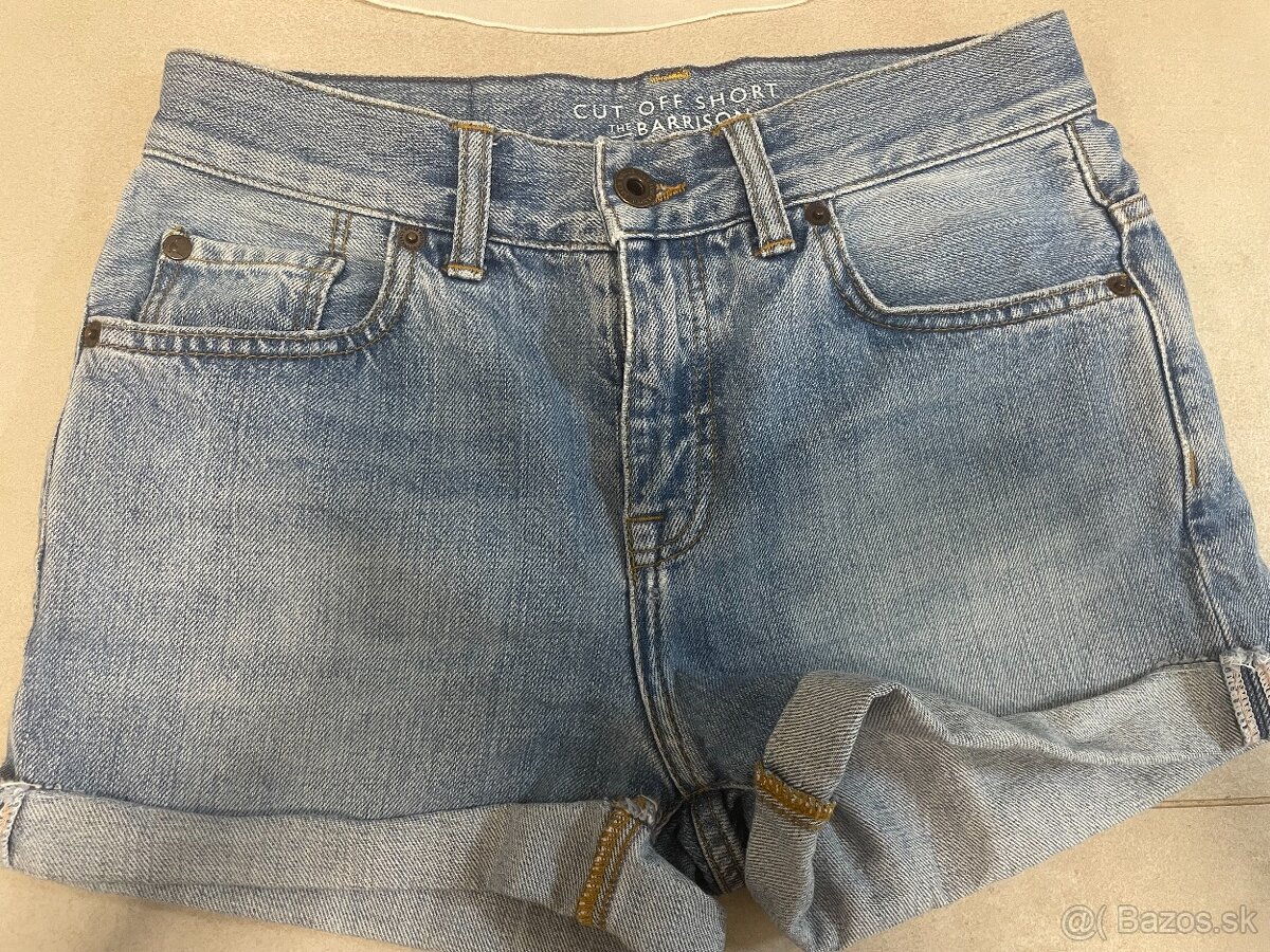 šortky zn. Jack Wills vel. S a sveter