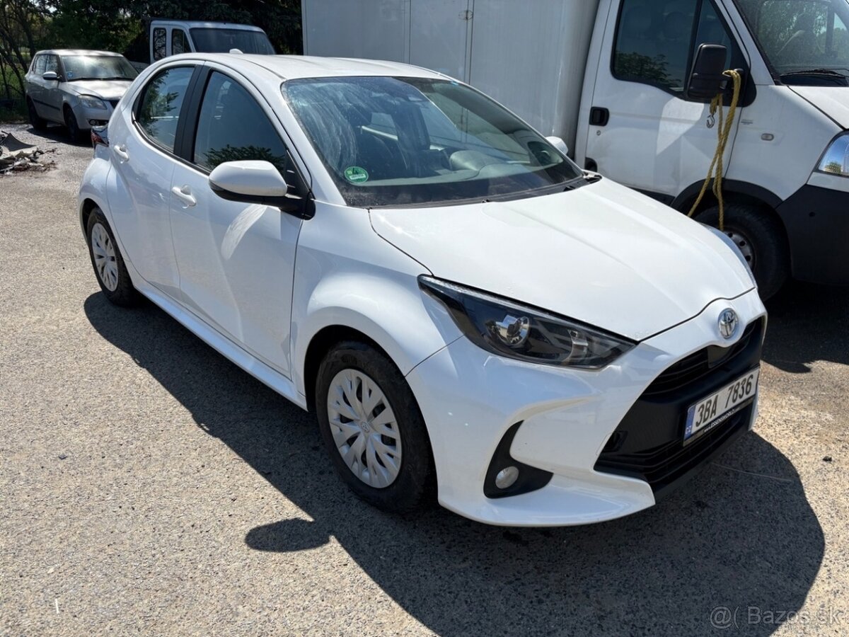 Toyota Yaris , 30tis km , rok 2023