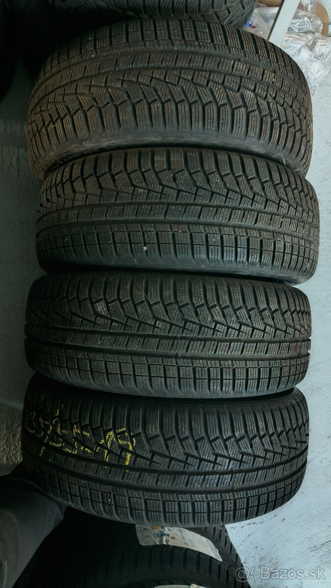 235/55R19 Hankook icept evo2 zimné pneu