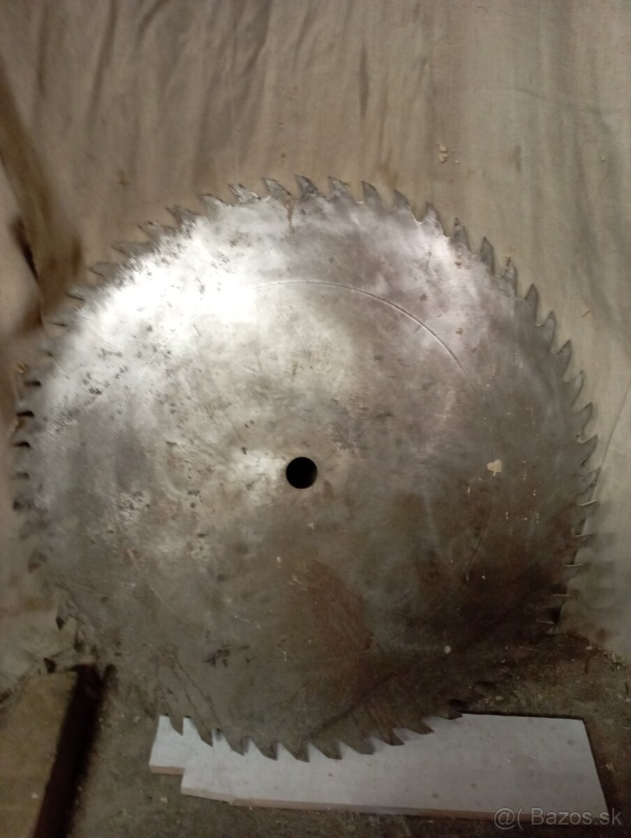 Píla kotúčová 900 mm