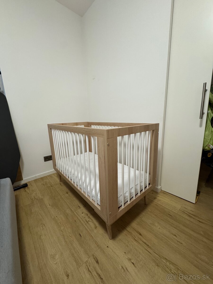 Predám detskú postieľku – ako nová