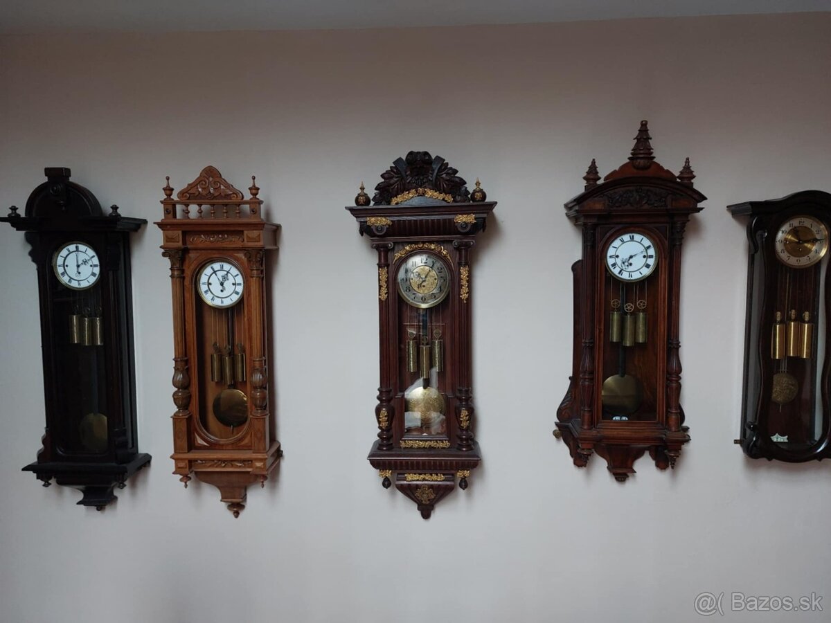 Starožitné hodiny.