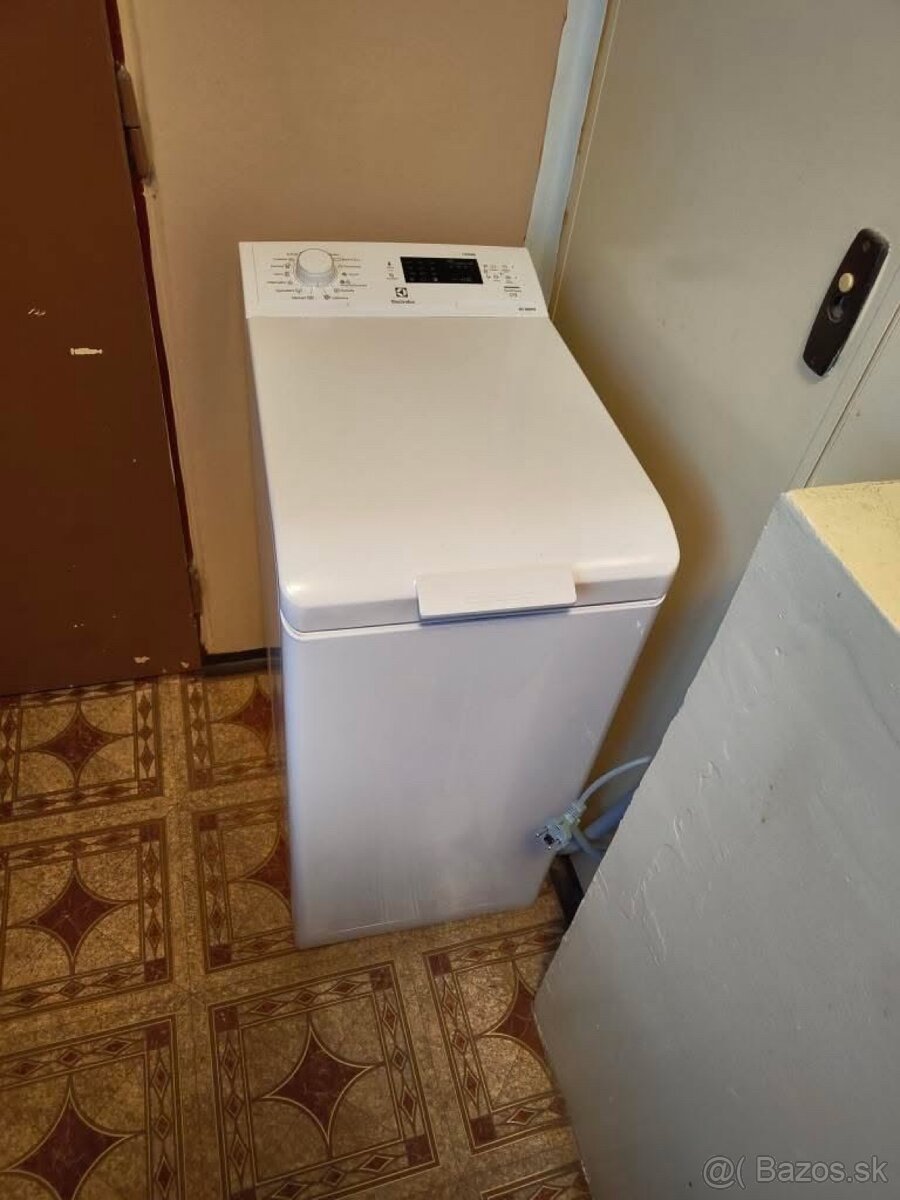 Práčka Electrolux