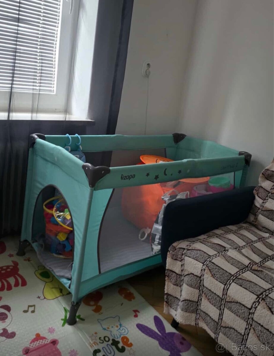 Predávam cestovnú postieľku