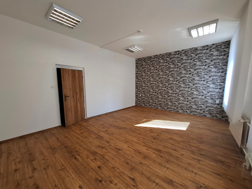 Kancelária do prenájmu Nitra, centrum, 27 m2