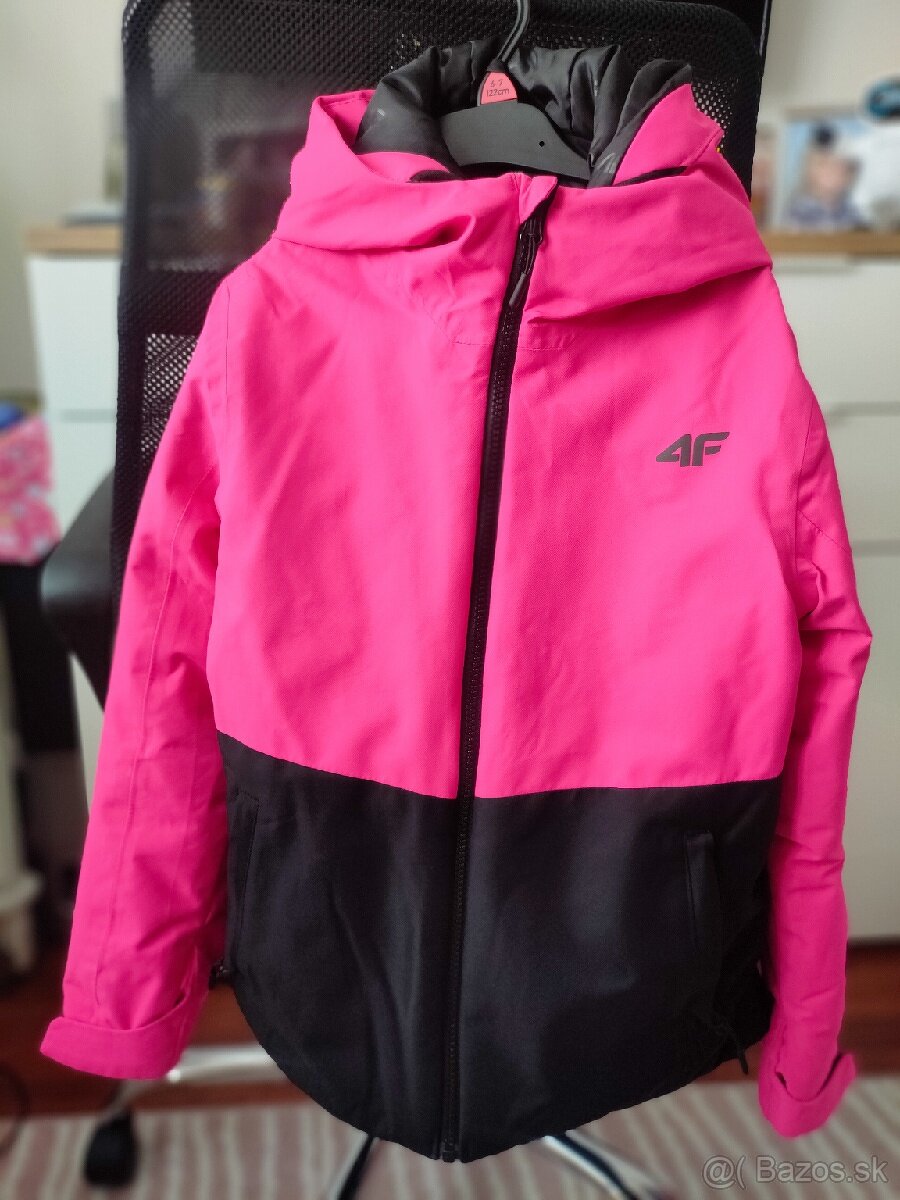 Zimná lyžiarska bunda 4F veľkosť 146
