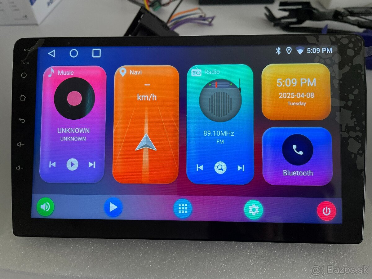 Univerzálne dotykové Android rádio s Carplay/Android Auto