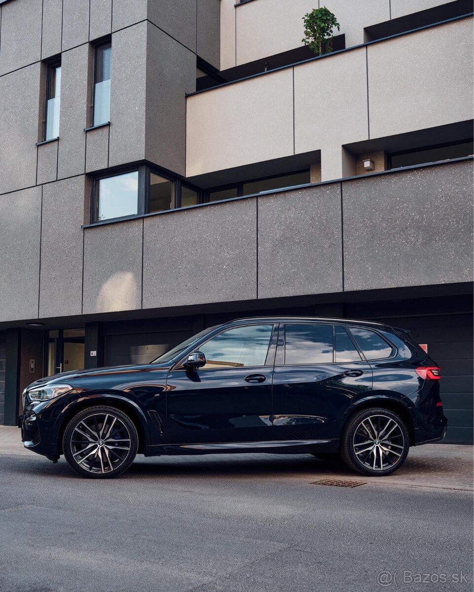 BMW X5 3,0d M packet v bohatej výbave, TOP stav, SR auto.