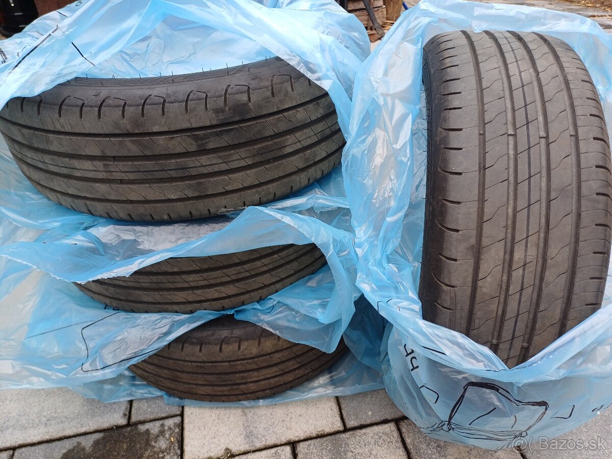 Pneumatiky GoodYear 205/55/R17 letne