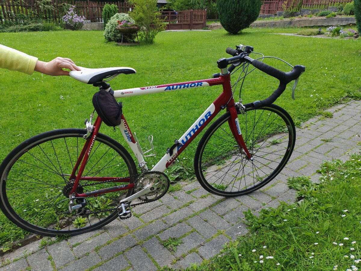 Cestný bicykel AUTHOR