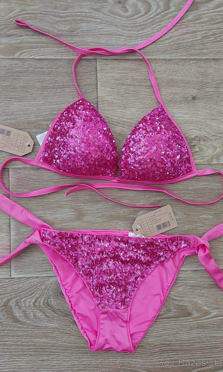 Ružové bikiny