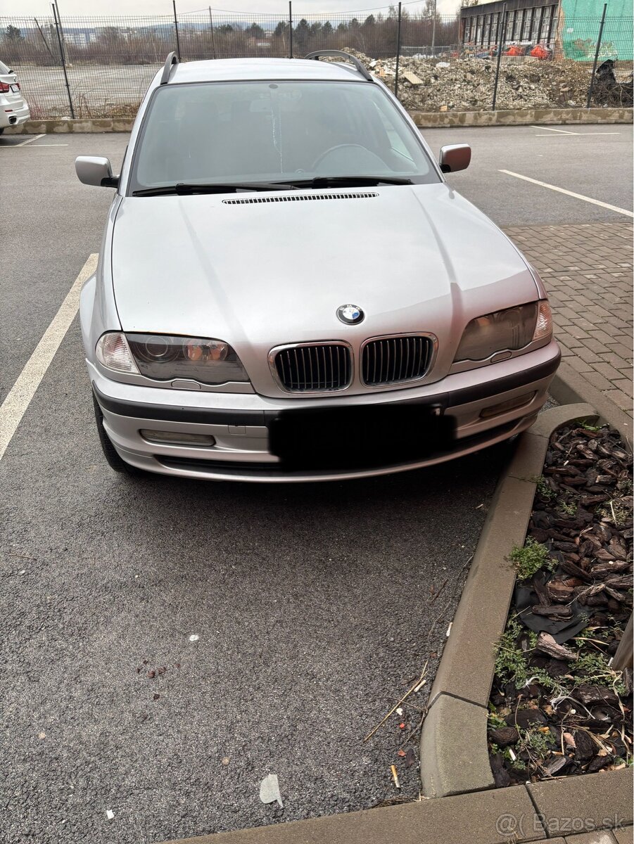 BMW 330xd touring-strieborná met.