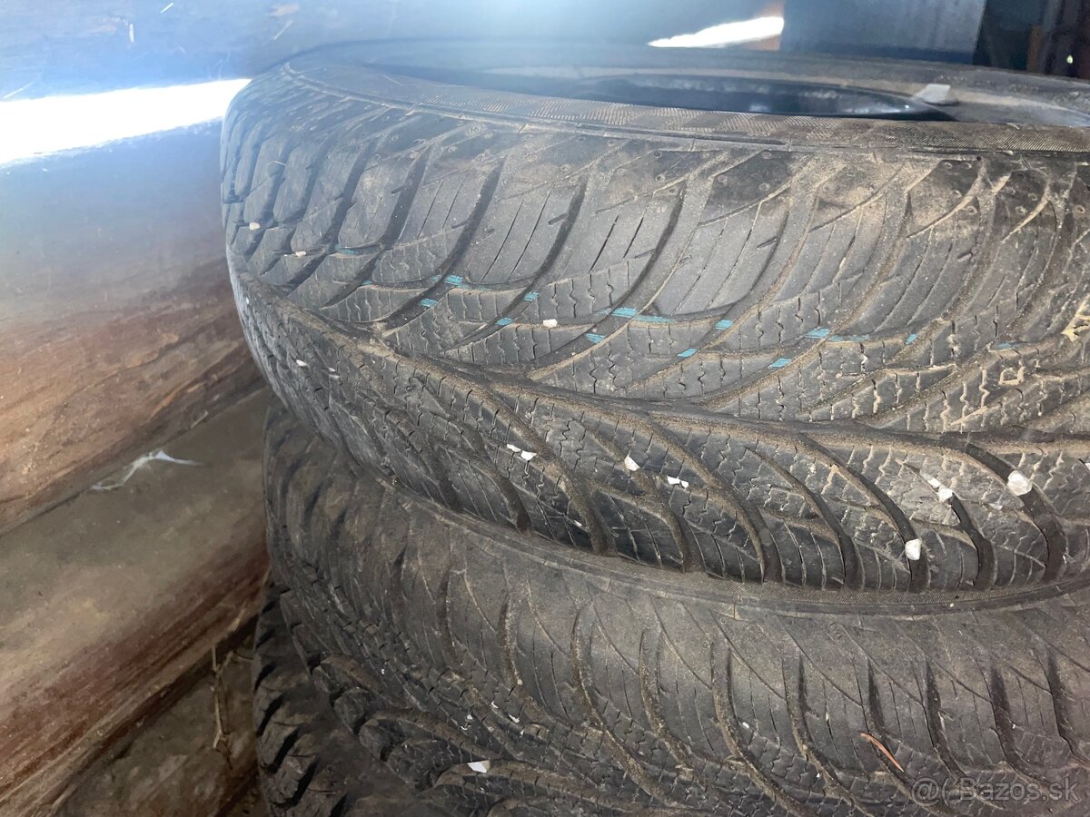 Plechové disky 4x100 zimné gumy 165/70 R13