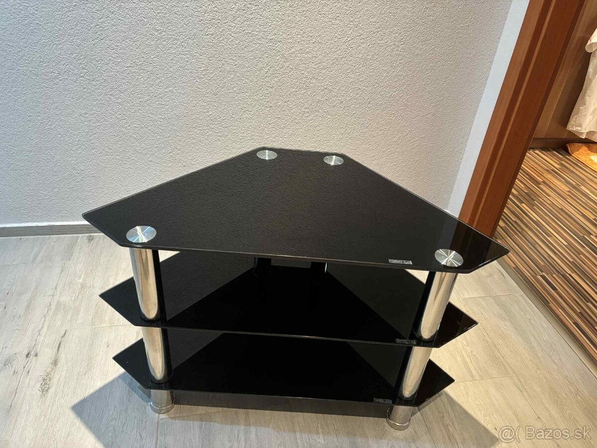 stolík pod TV