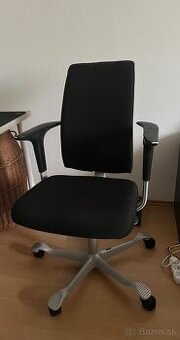 Používaná kancelárska stolička