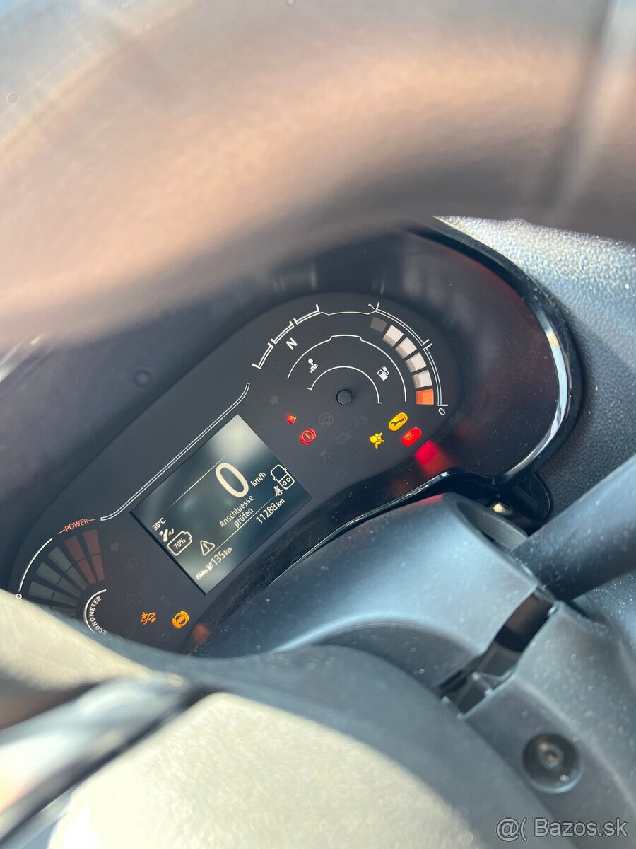 Dacia Spring r.v. 2023, 11 000km
