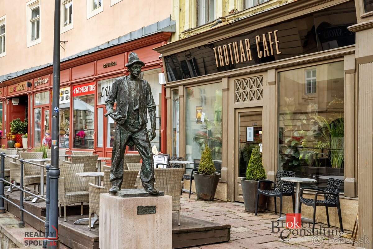 Najznámejší obchodný priestor v centre Štiavnice | Stabilný
