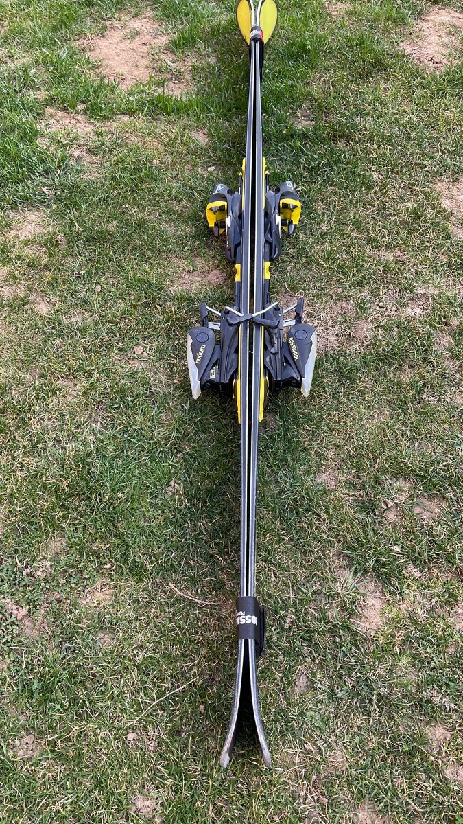 Zjazdove lyze Rossignol