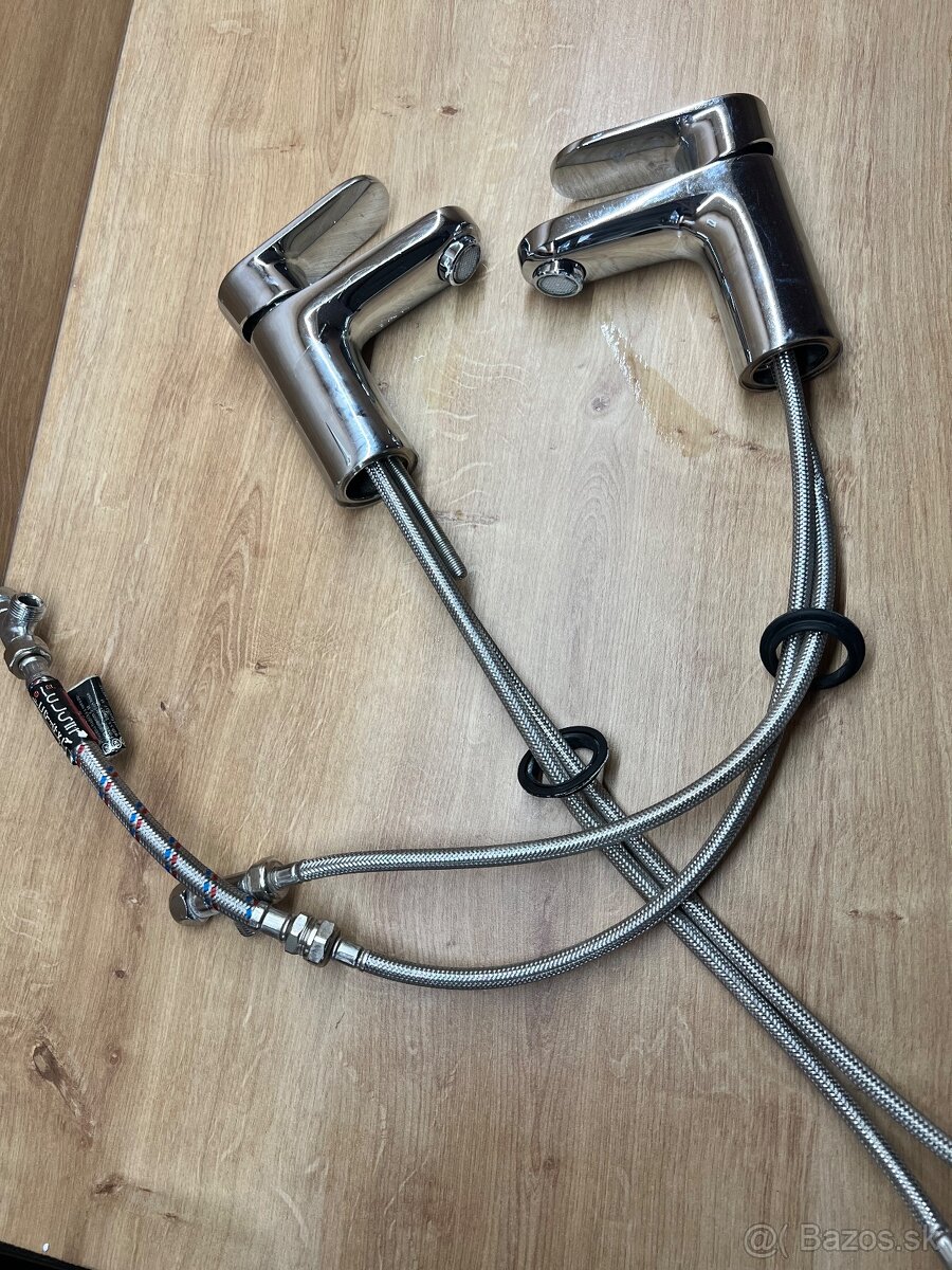 Umývadlová batéria  chrómová