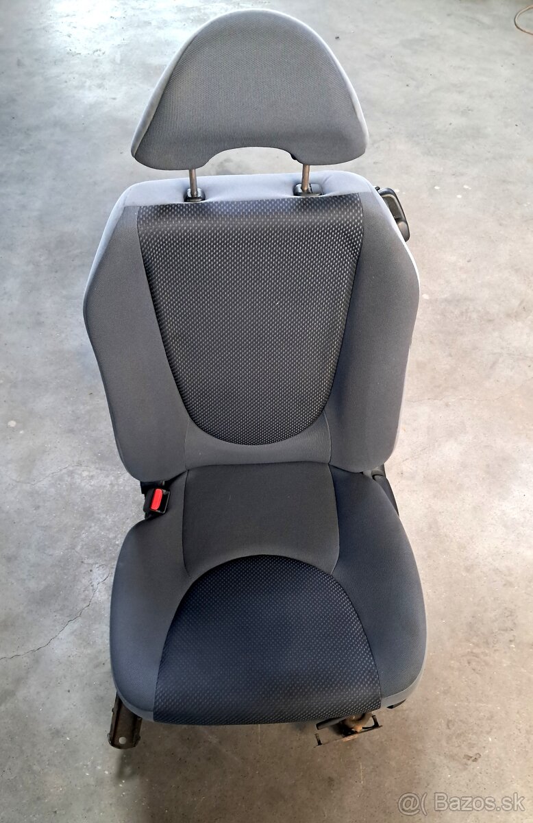 Sedačka na Honda Jazz