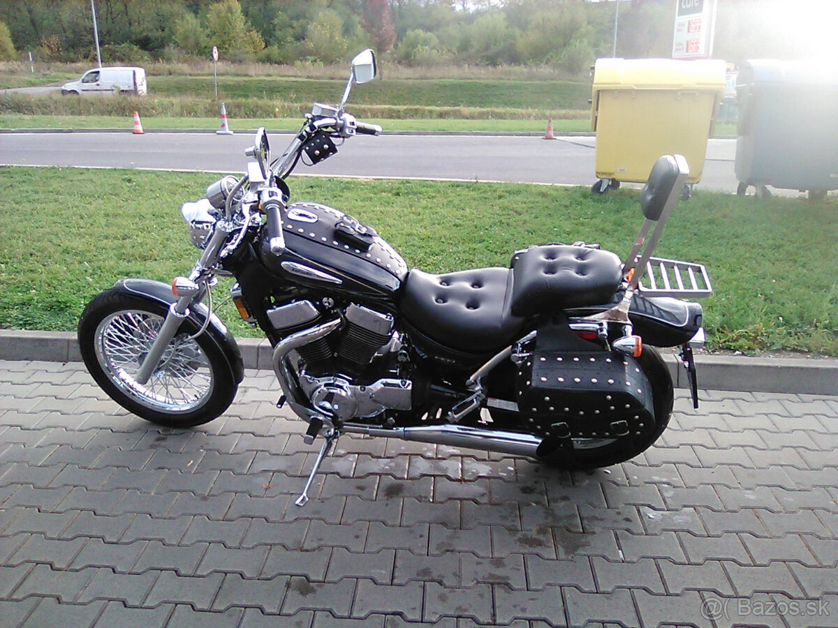 Suzuki Intruder 1400