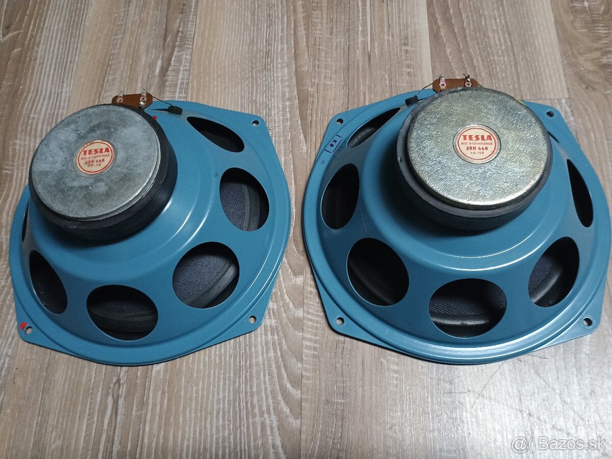 Reproduktory Tesla ARN 668