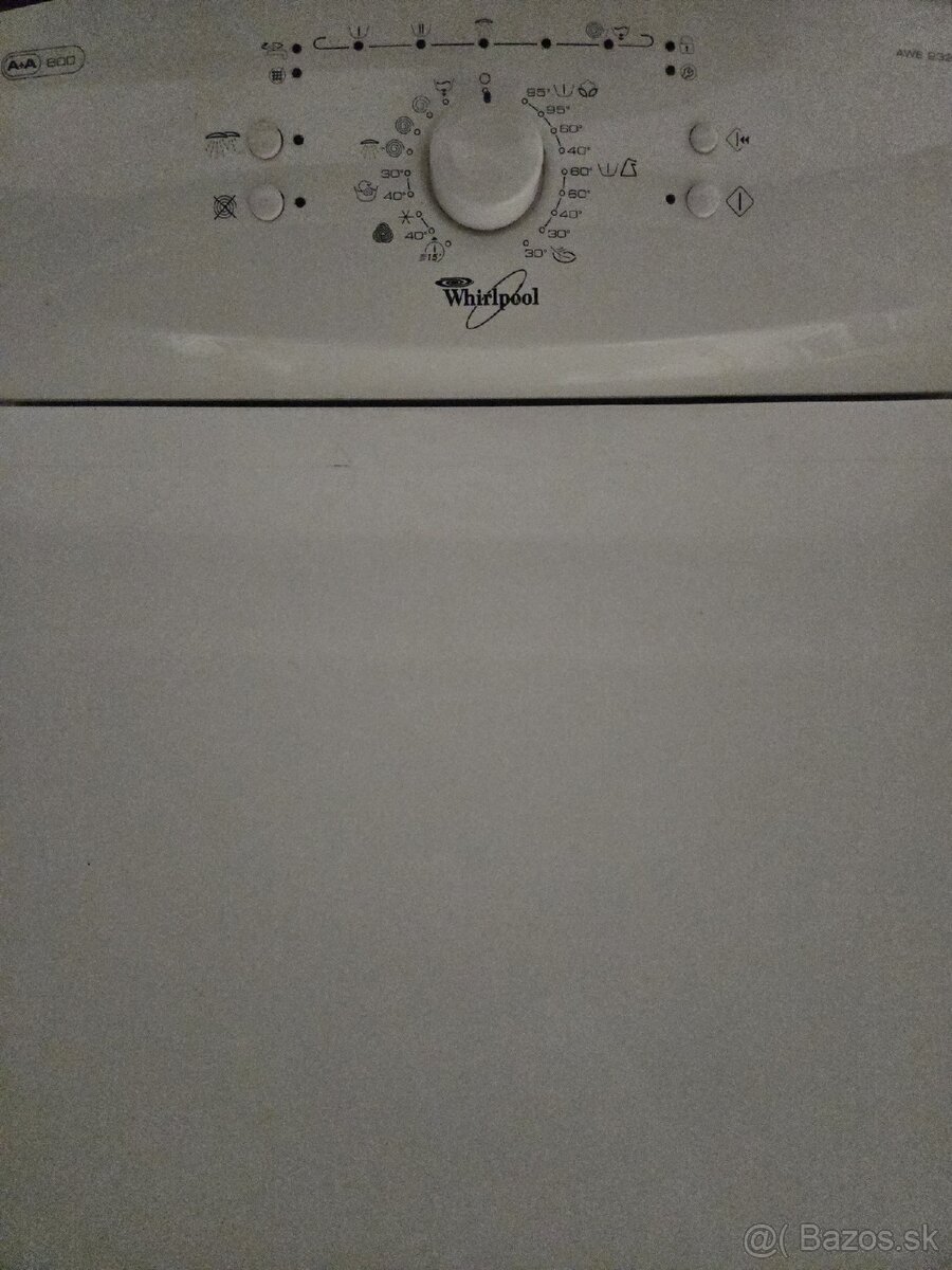PRÁČKA WHIRLPOOL