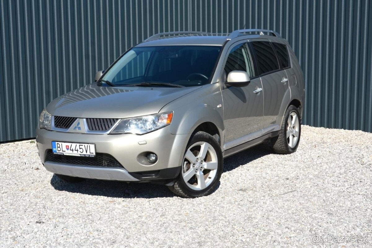 Mitsubishi Outlander 2.0 DI-D, SR voz, 7 miest, 4×4