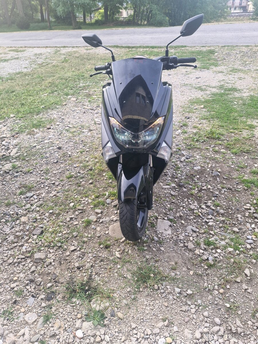 Yamaha Nmax