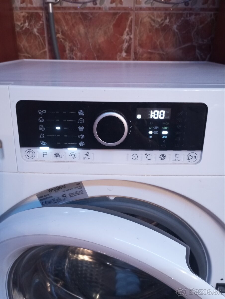 Práčka Whirlpool
