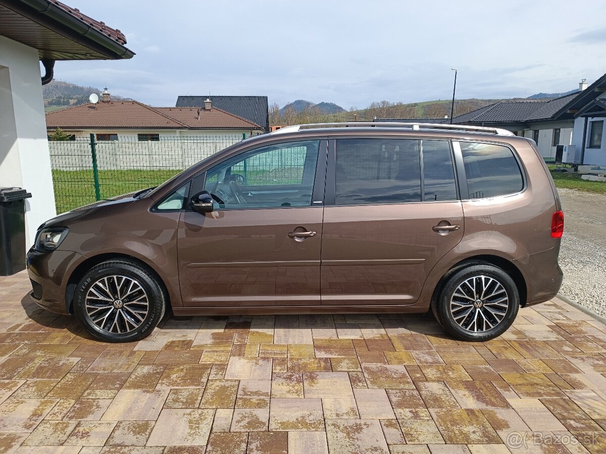 P: VOLKSWAGEN TOURAN 1.6 TDI, 2012, STYLE, DSG, TOP STAV