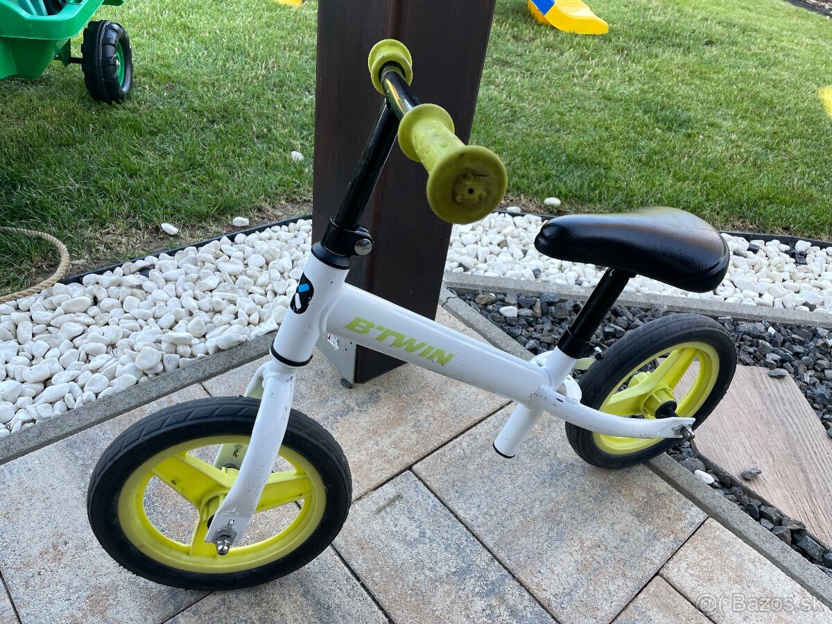 BTWIN odrážadlo