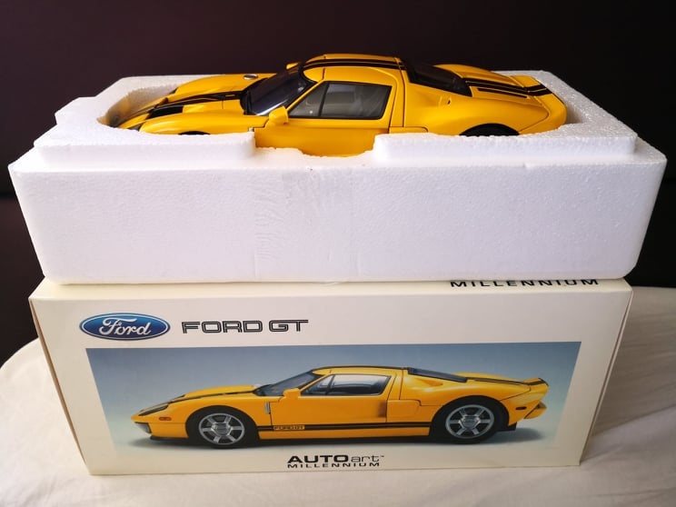 1:18 Autoart, Kyosho mix 4