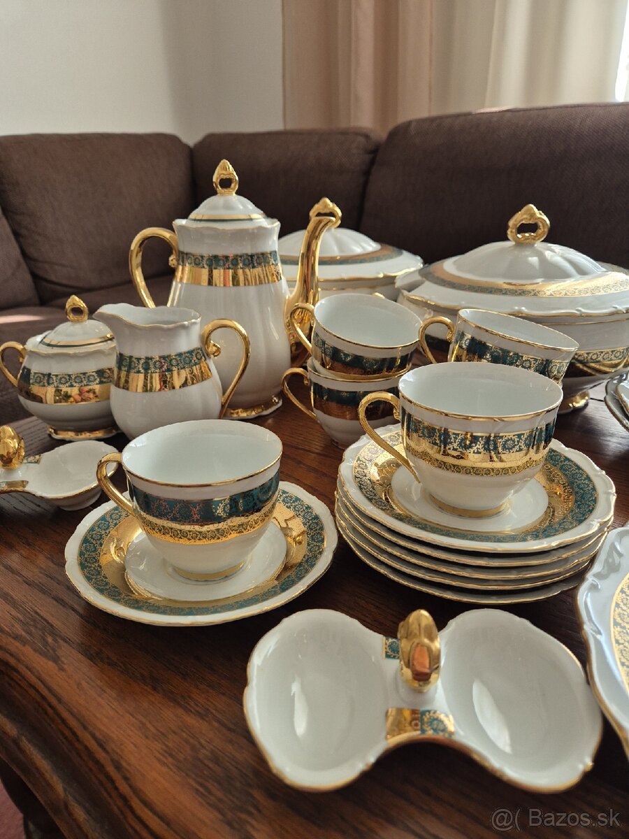 Eegantná obedová a čajová súprava – značený porcelán