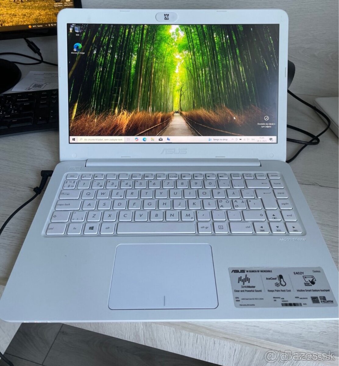 Laptop asus
