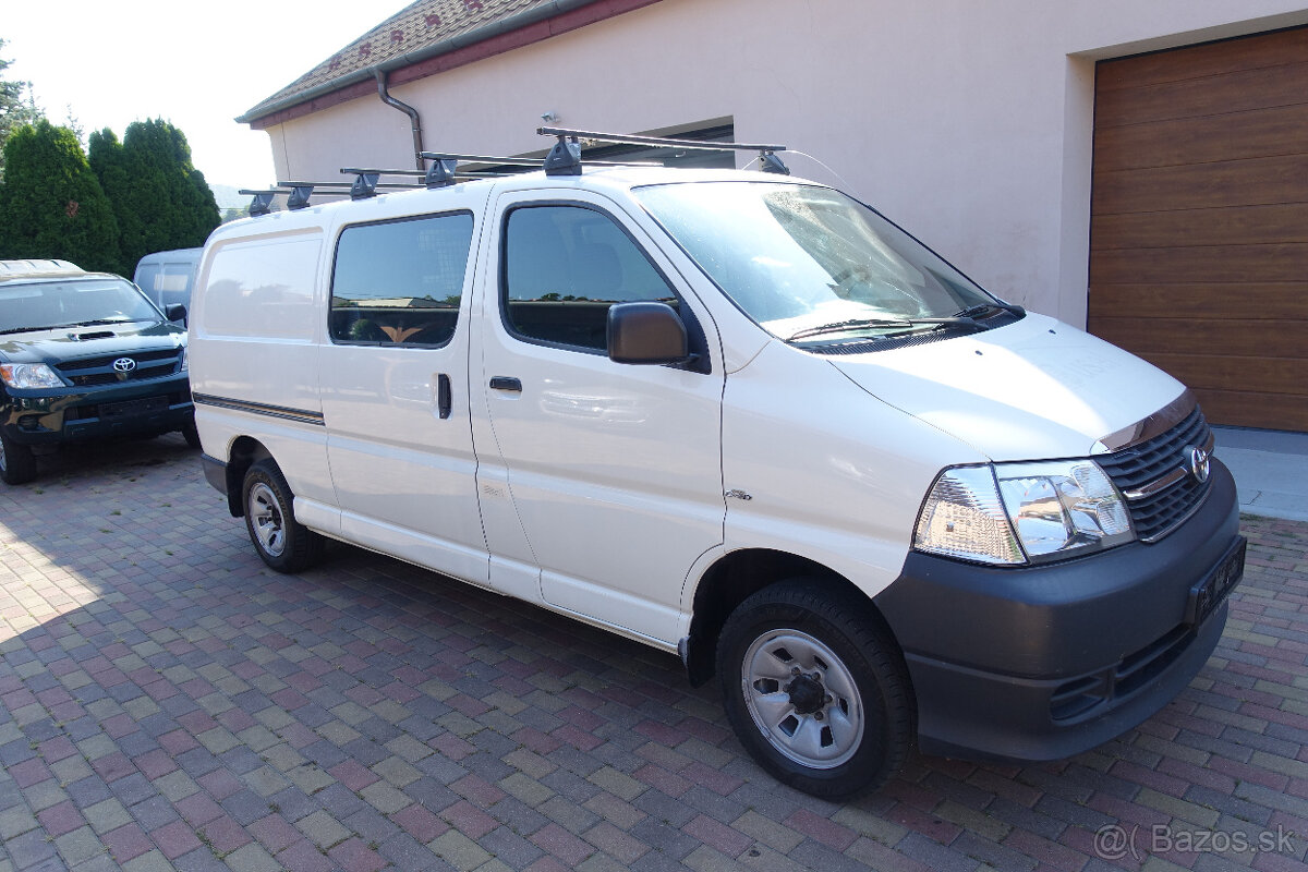Toyota Hiace 2.5 D-4D 4WD 6-miestna dodávka LONG, M5, 86kW,