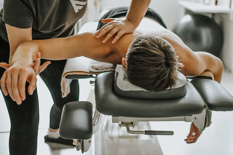 Pracovná ponuka- masér, fyzioterapeut, tréner