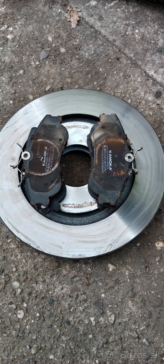 Peugeot partner predné kotúče