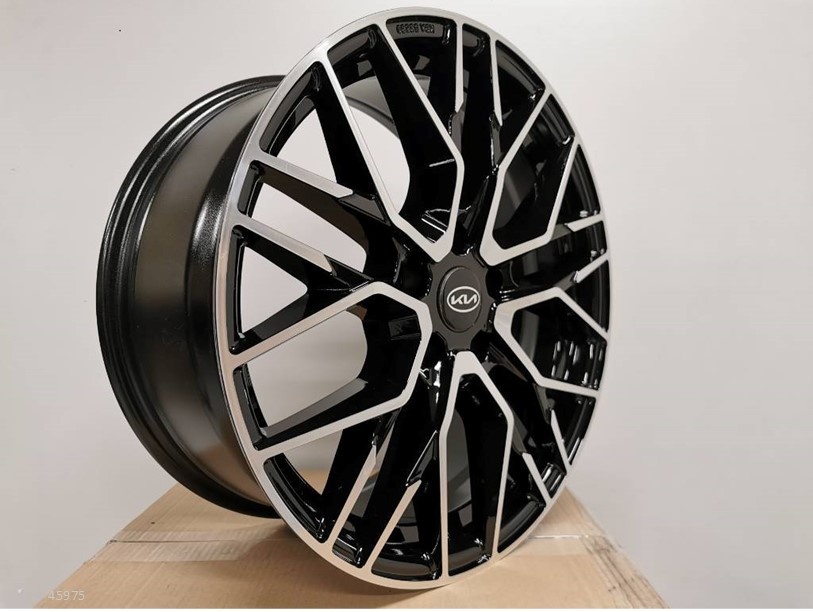 Kia Sportage, Ceed alu disky 5x114,3 R18 ET45 8J 1249