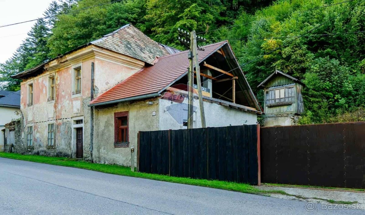 Na predaj historická nehnuteľnosť s veľkým potenciálom – Hod