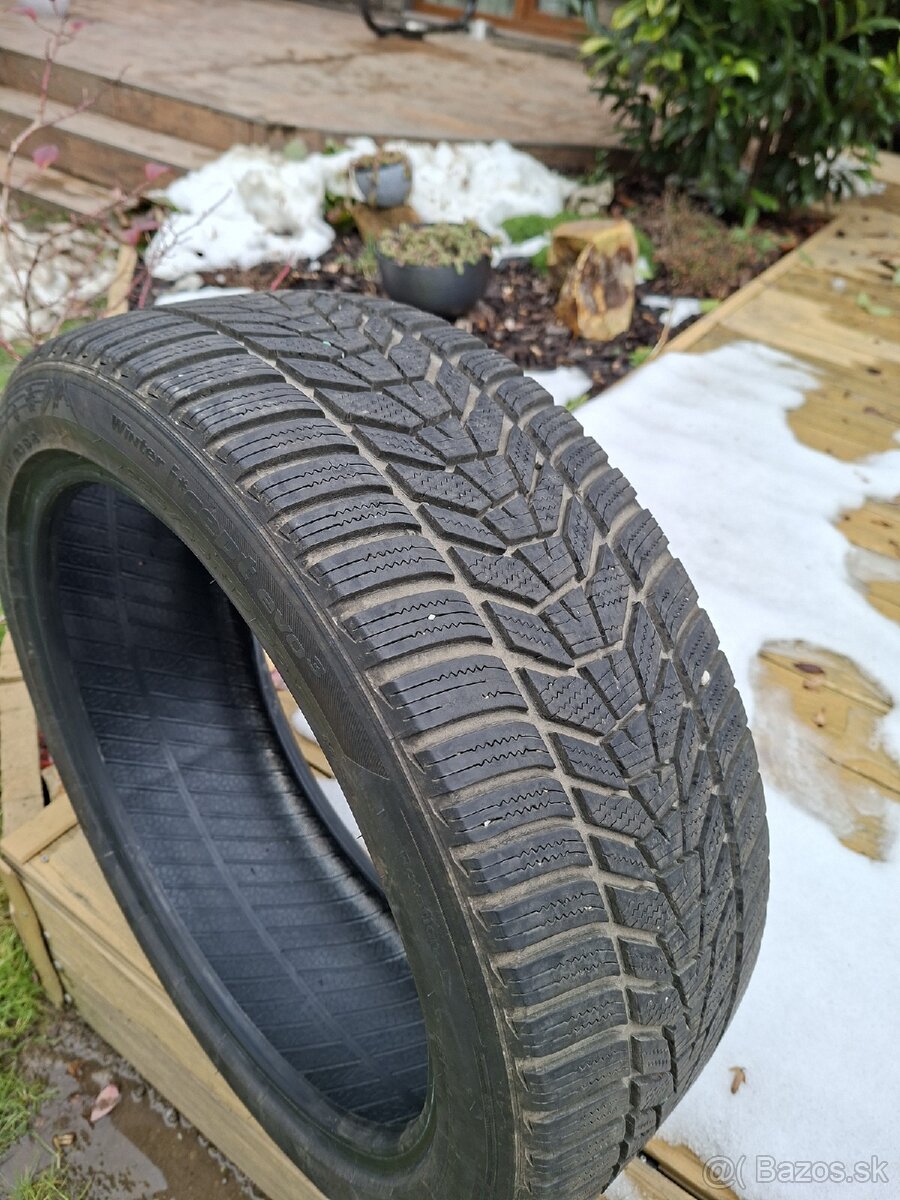 Predám zimné pneumatiky.