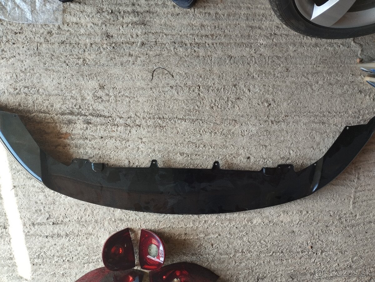 Predný podnárazník Golf 5 Gti