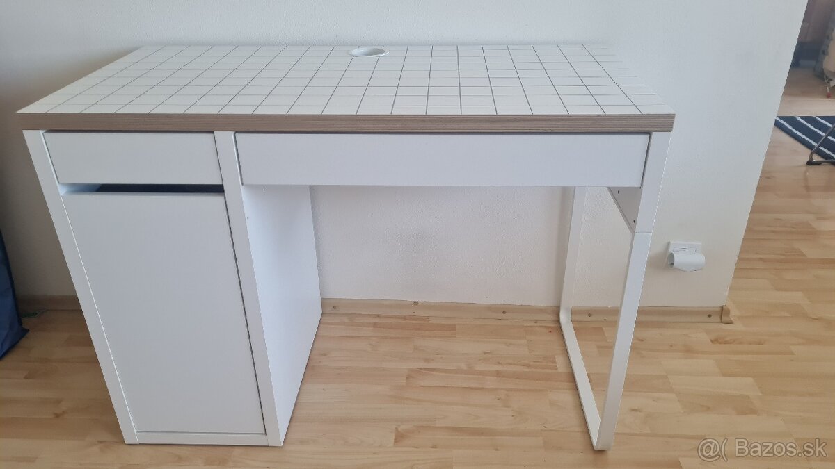 IKEA - MICKE písací stôl 105x50