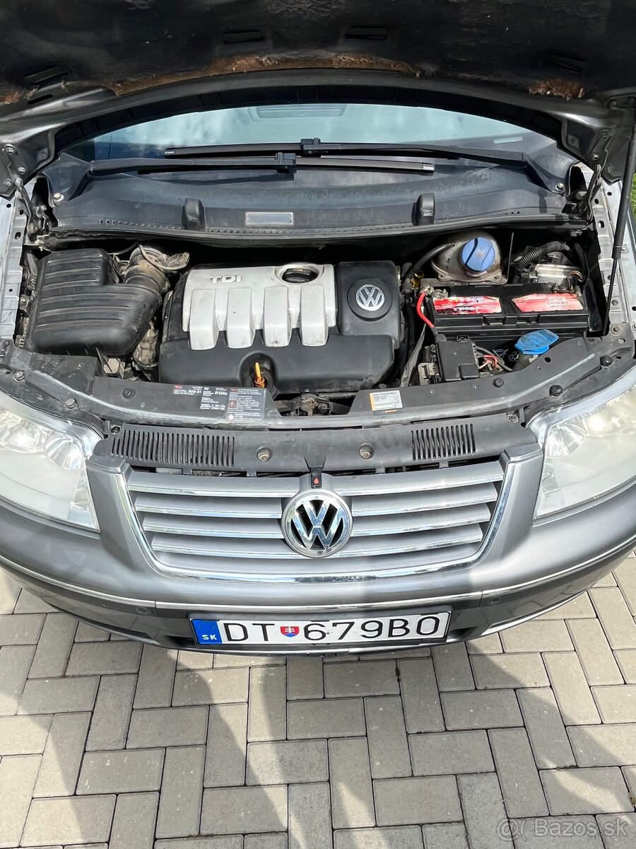 Volskwagen Sharan 1.9 TDI 96kw