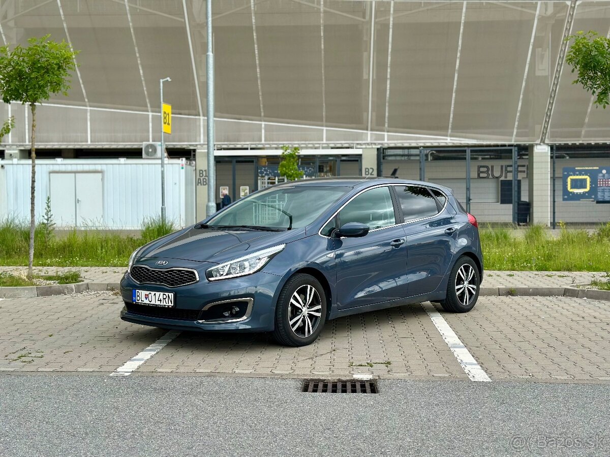 KIA Ceed 1.4 CRDi Silver