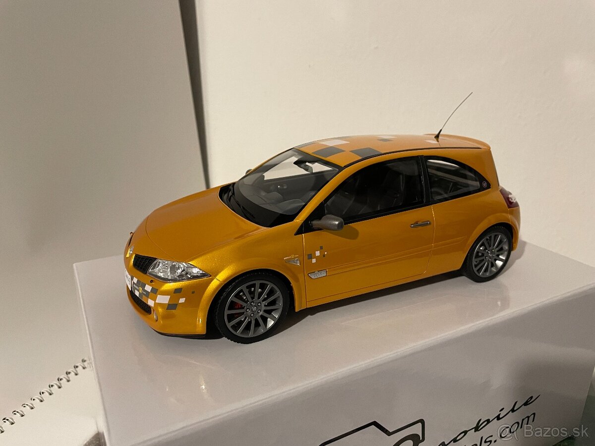 1:18 Ottomobile Renault Megane 3x