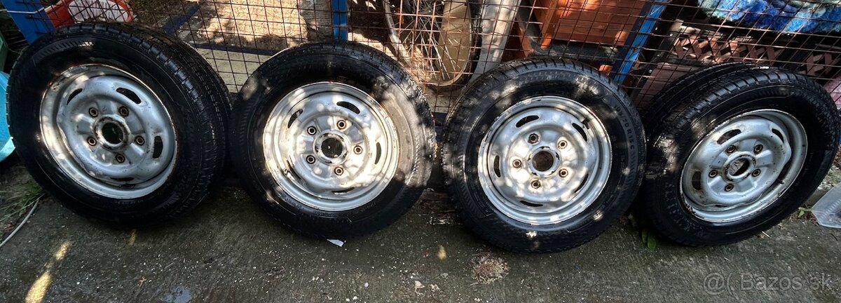 Predam sadu kolies na Ford Transit 15"