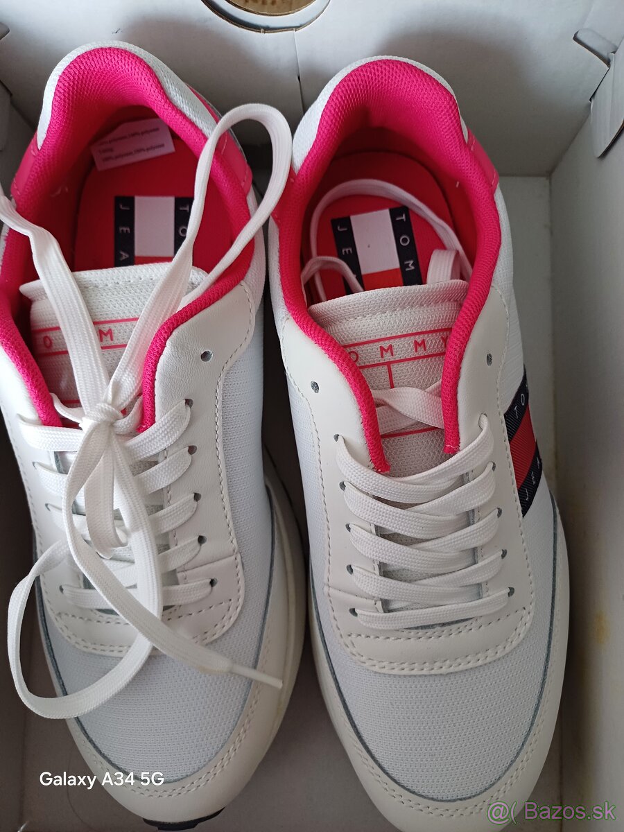 Tommy Hilfiger Dámske